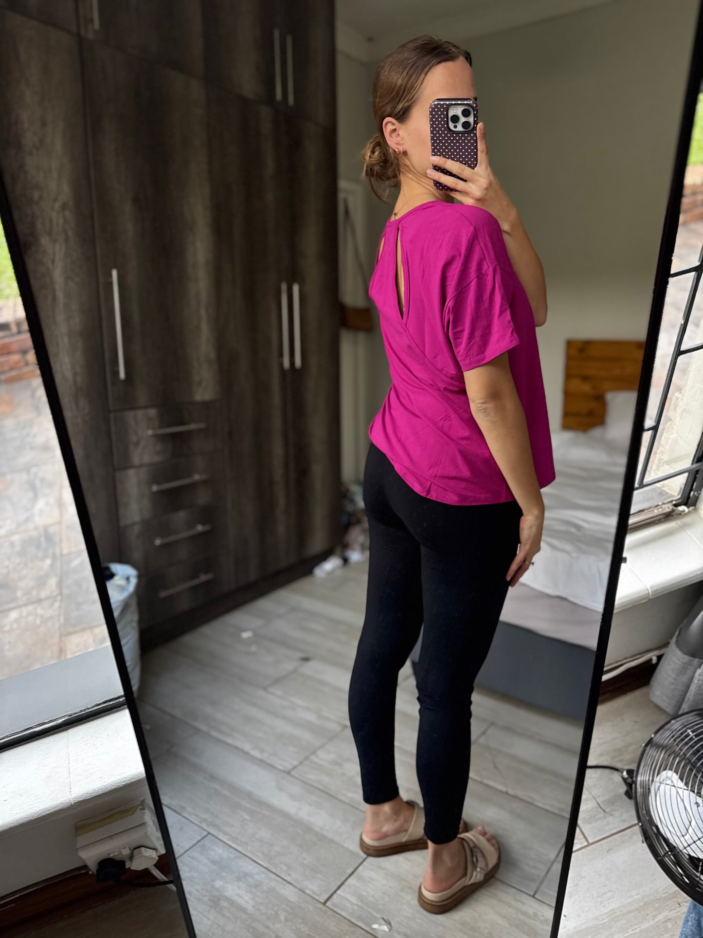 Woolworths gym top (X1)