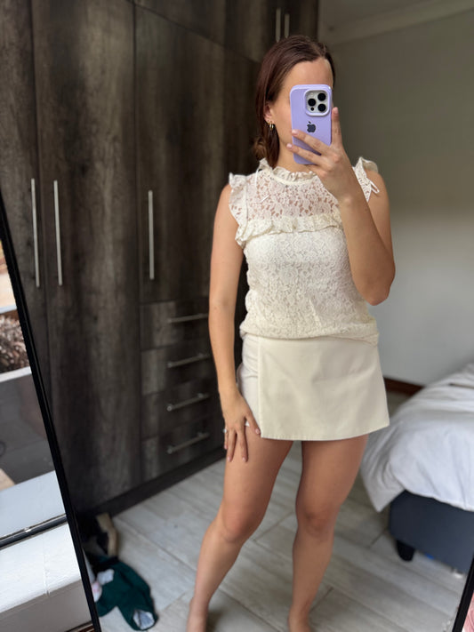 Cream lace top (M)