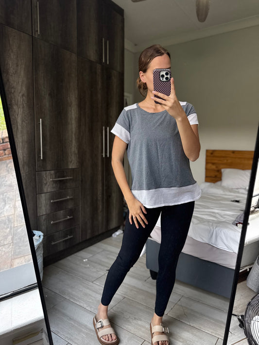 Grey gym top (X1)