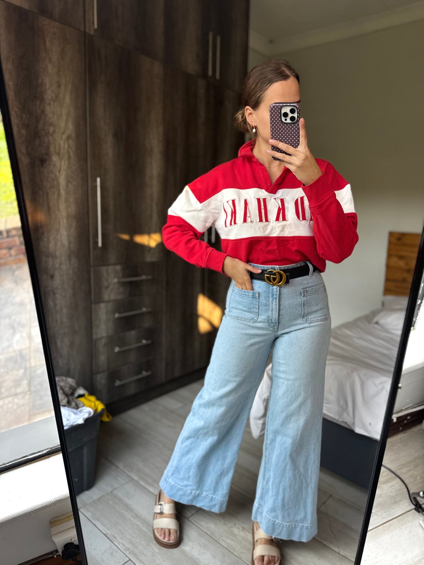 Old Khaki red sweatshirt (X)