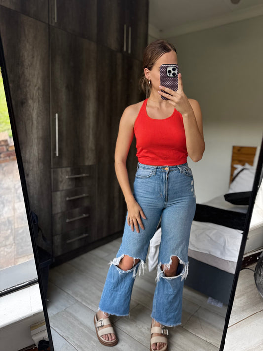 Red ribbed crop top (L)