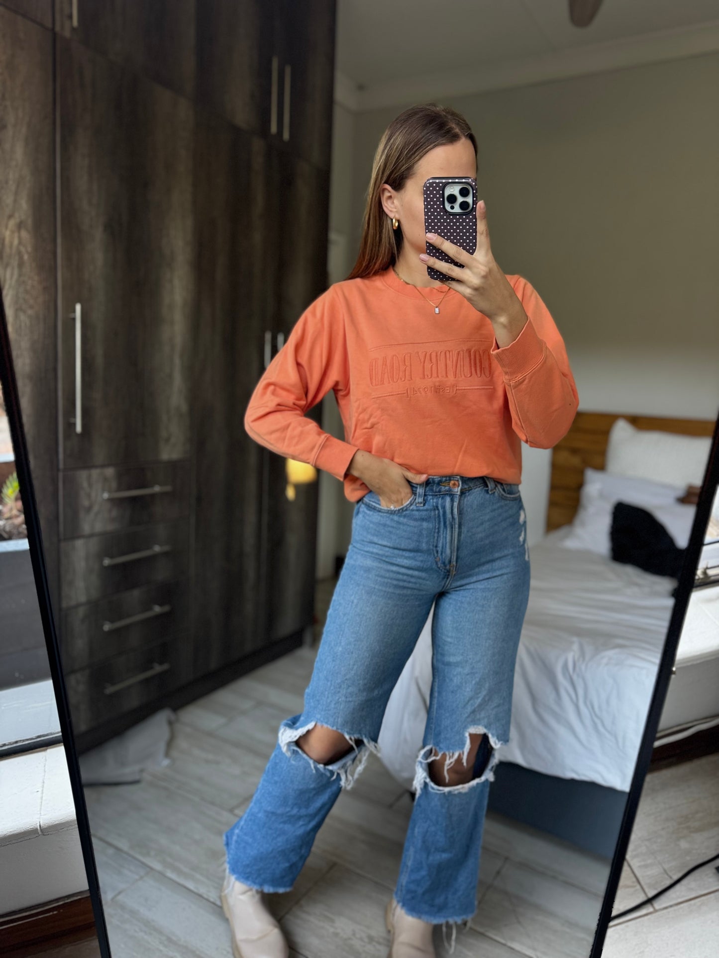Country Road orange sweatshirt