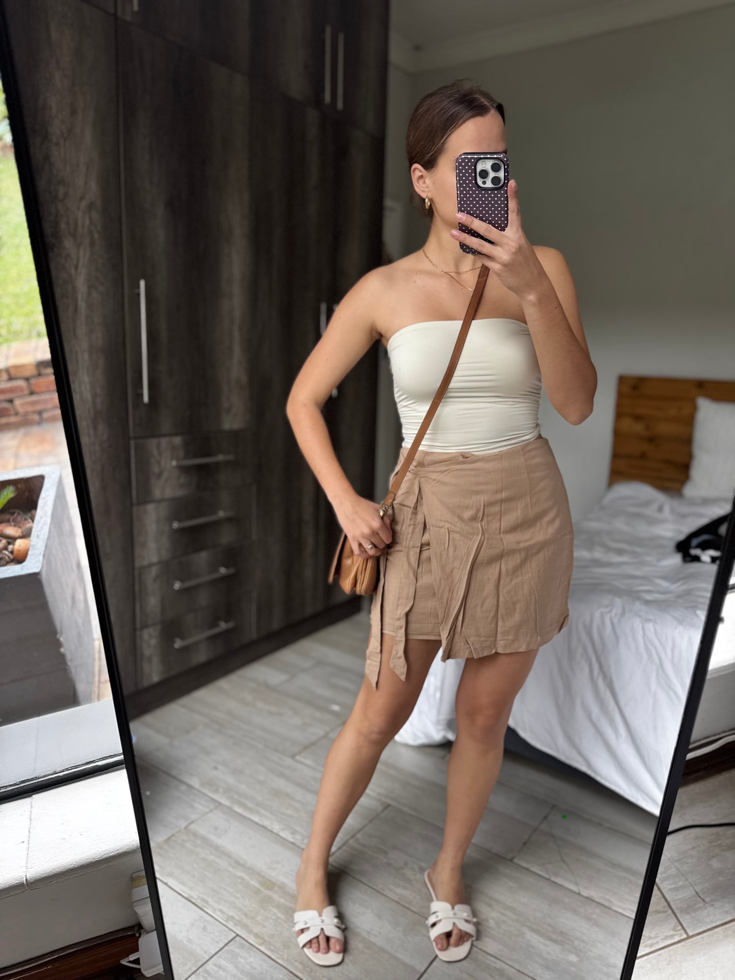 Brown wrap skirt (L)