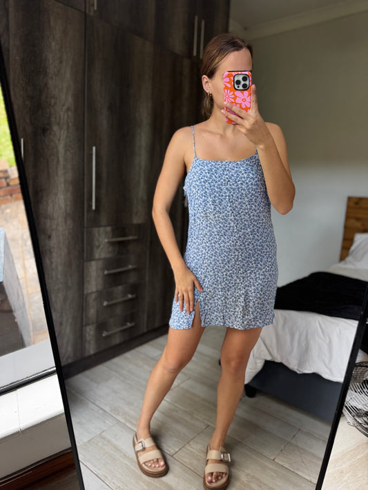 Cotton on blue floral dress (BB)