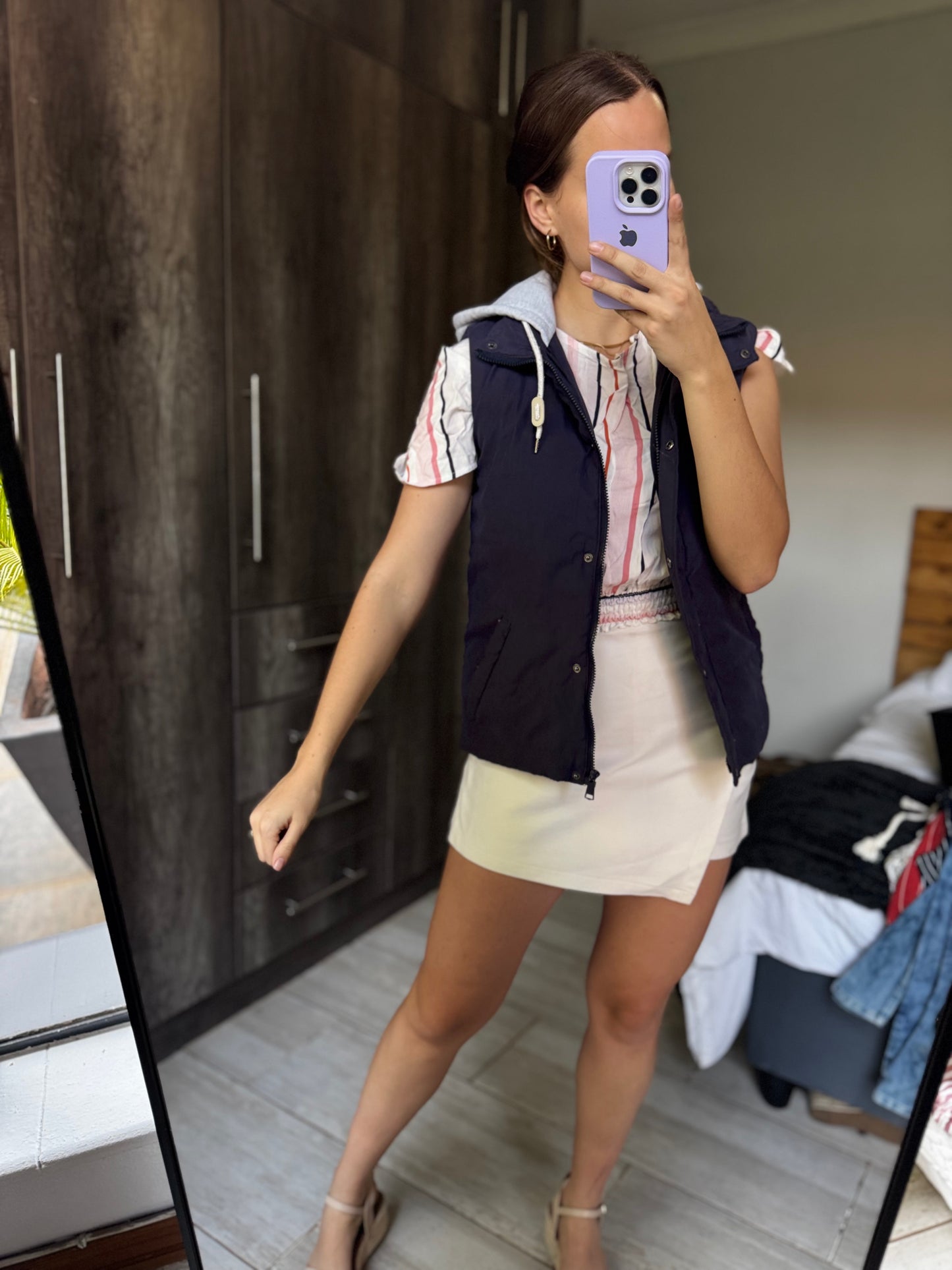 Blue puffer vest (KK)