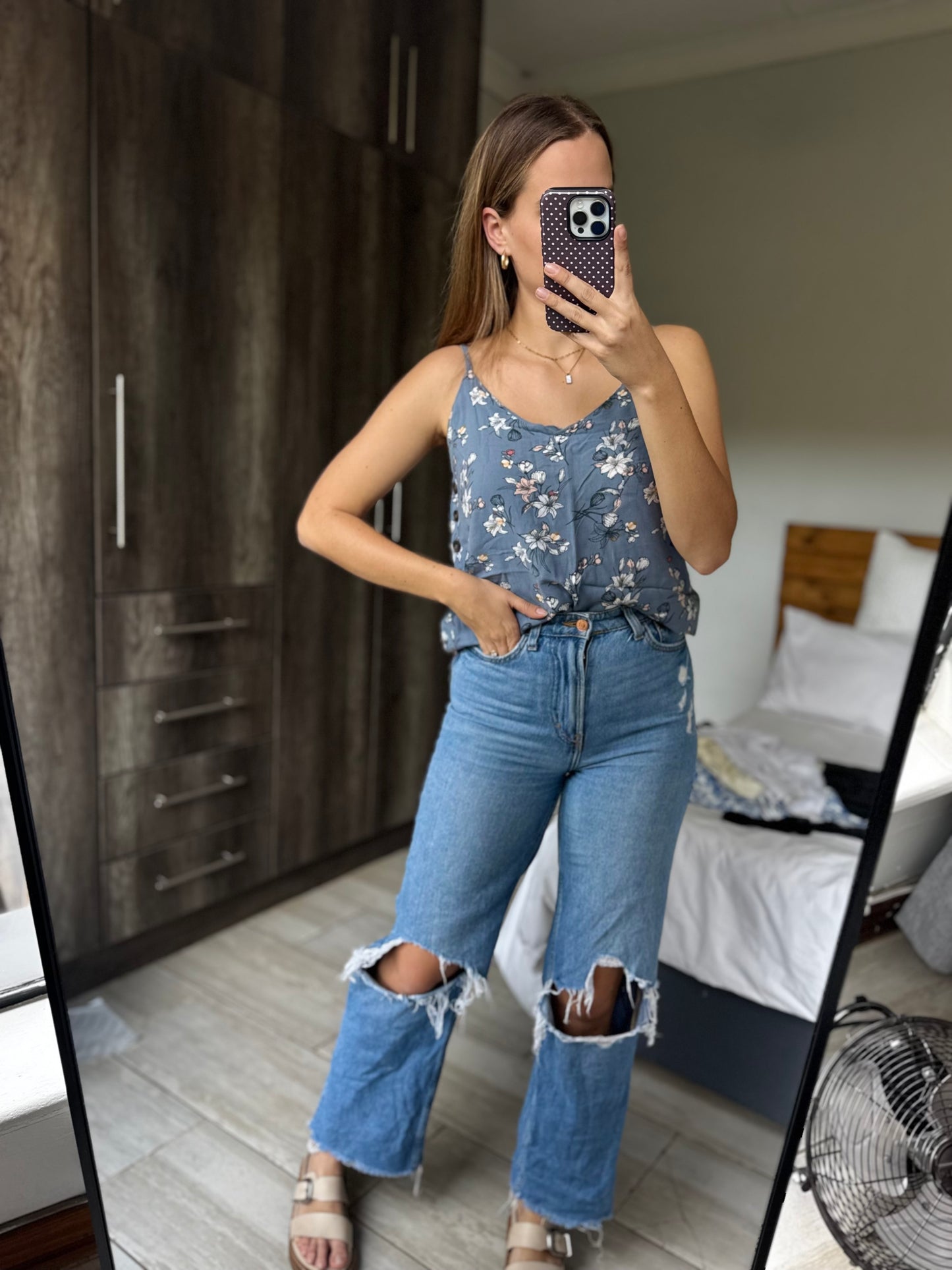 Refinery blue floral top (G)