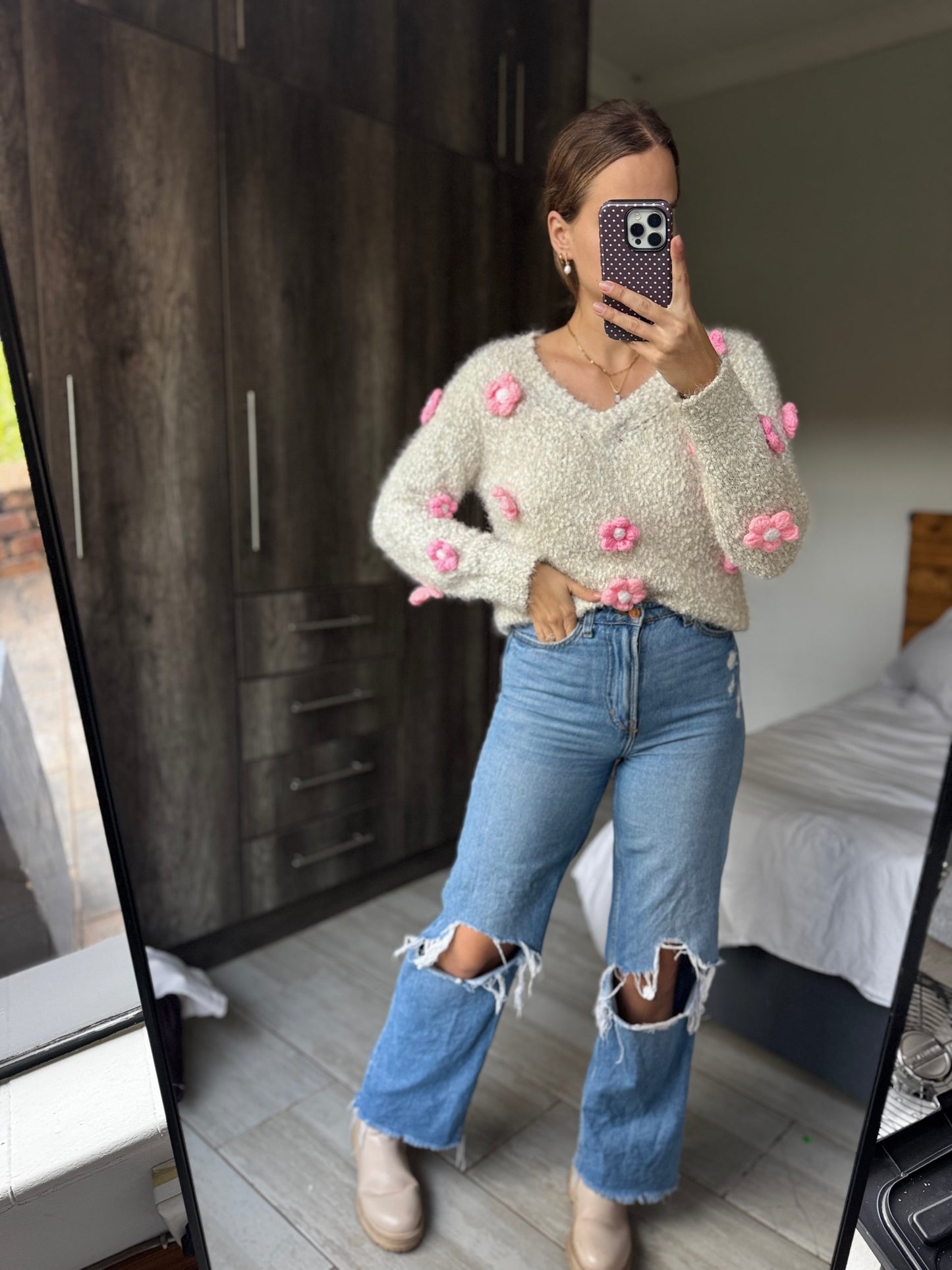 Knitted sweater (D)
