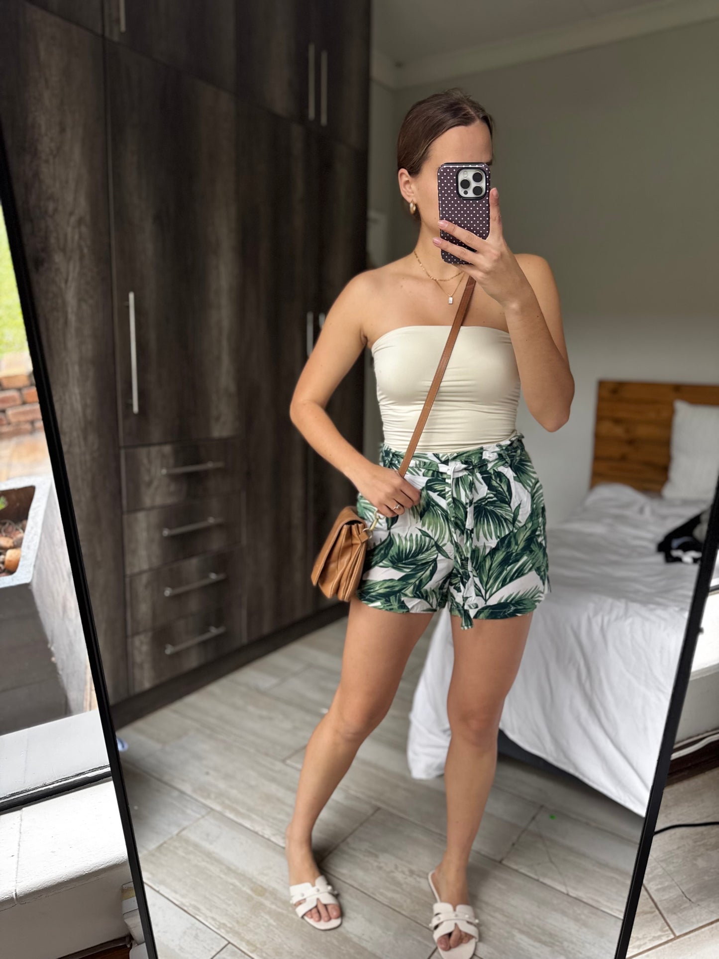 Woolworths shorts (L)