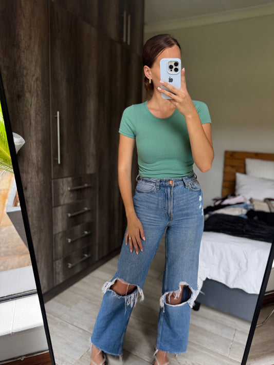 Green ribbed top (G)