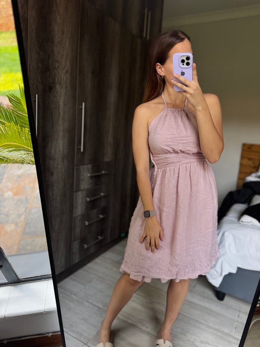 Pretty dress (G)
