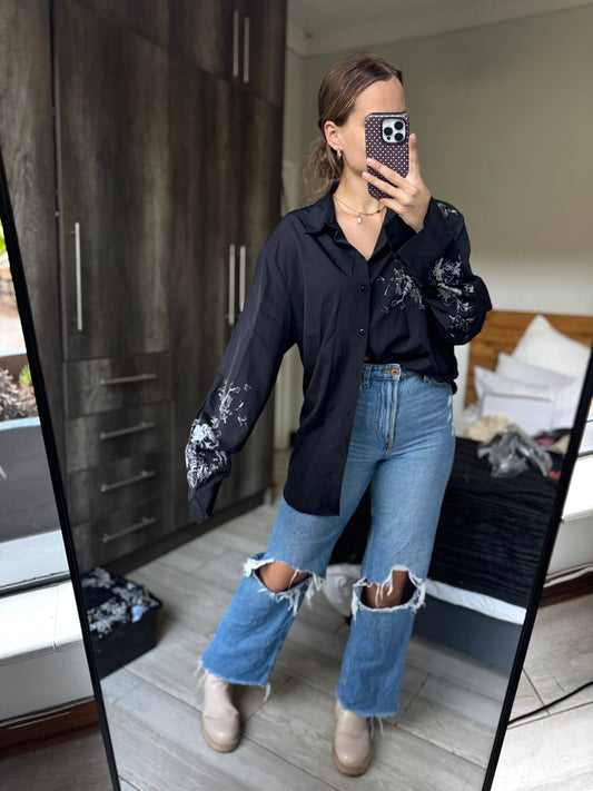 Brand New black button down top (ZZ)