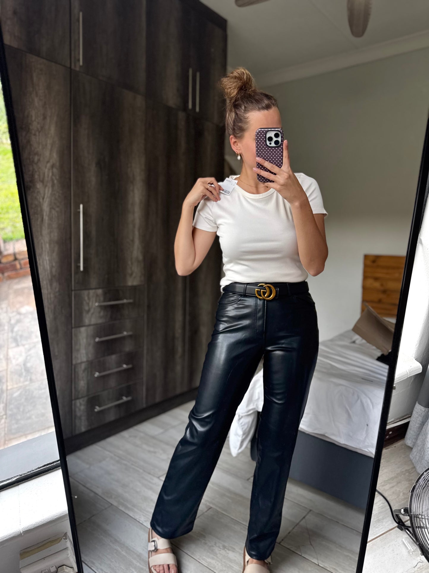 Brand New H&M cream ribbed top (G)