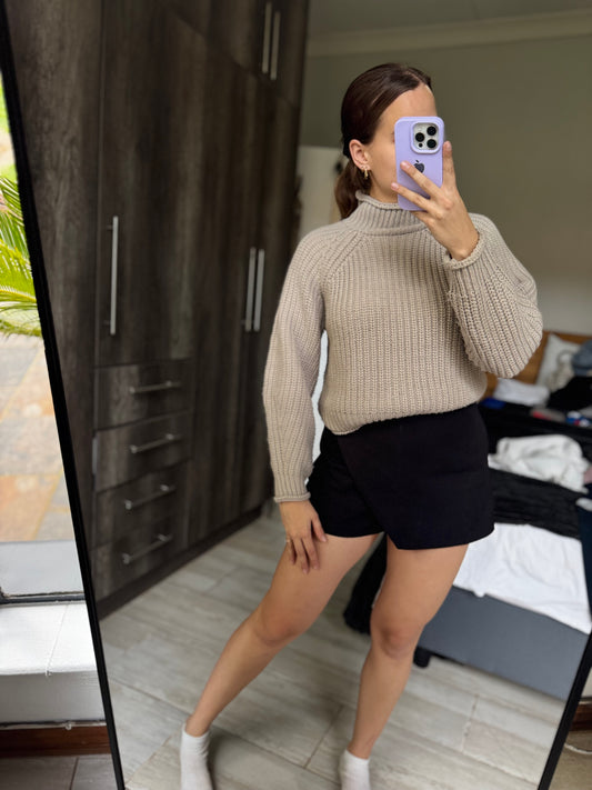 Knitted sweater (R)