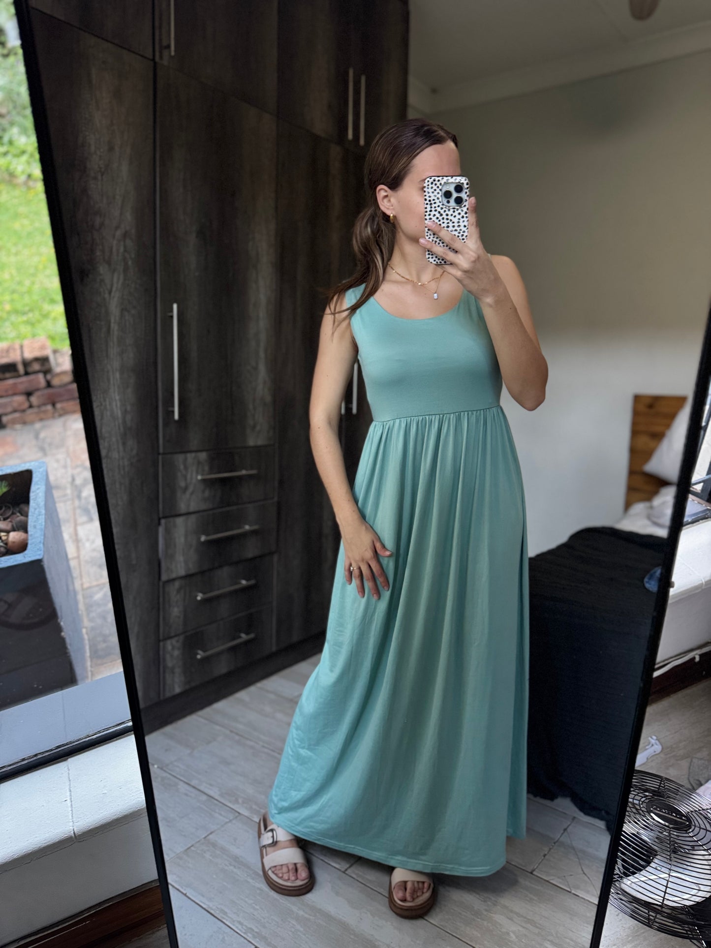 Stunning blue dress (GG)