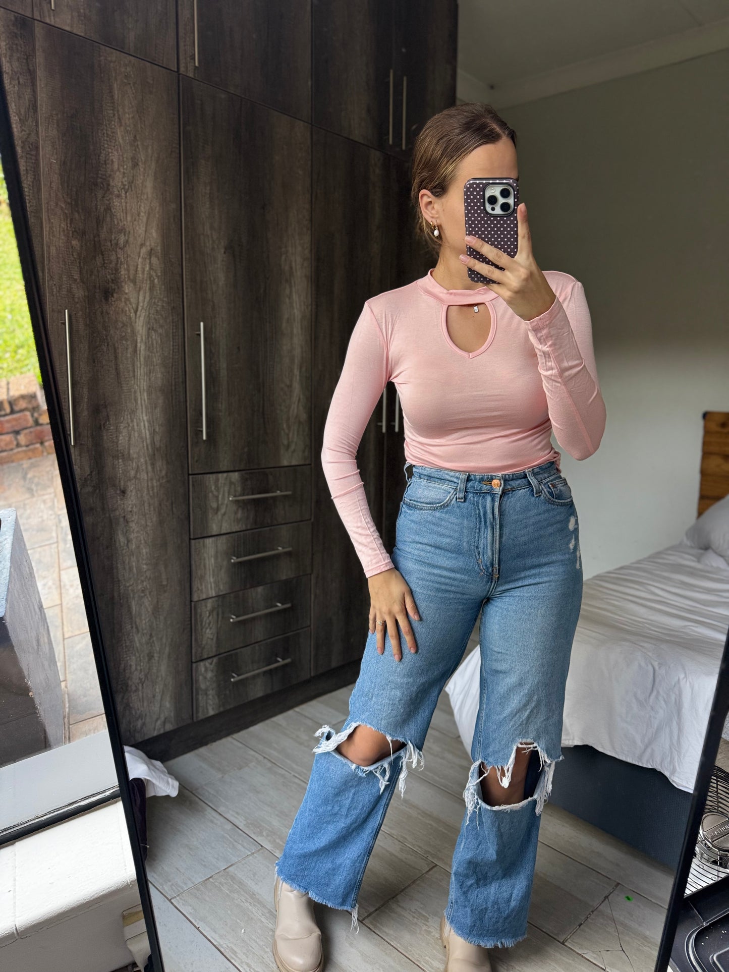 Pink top (D)