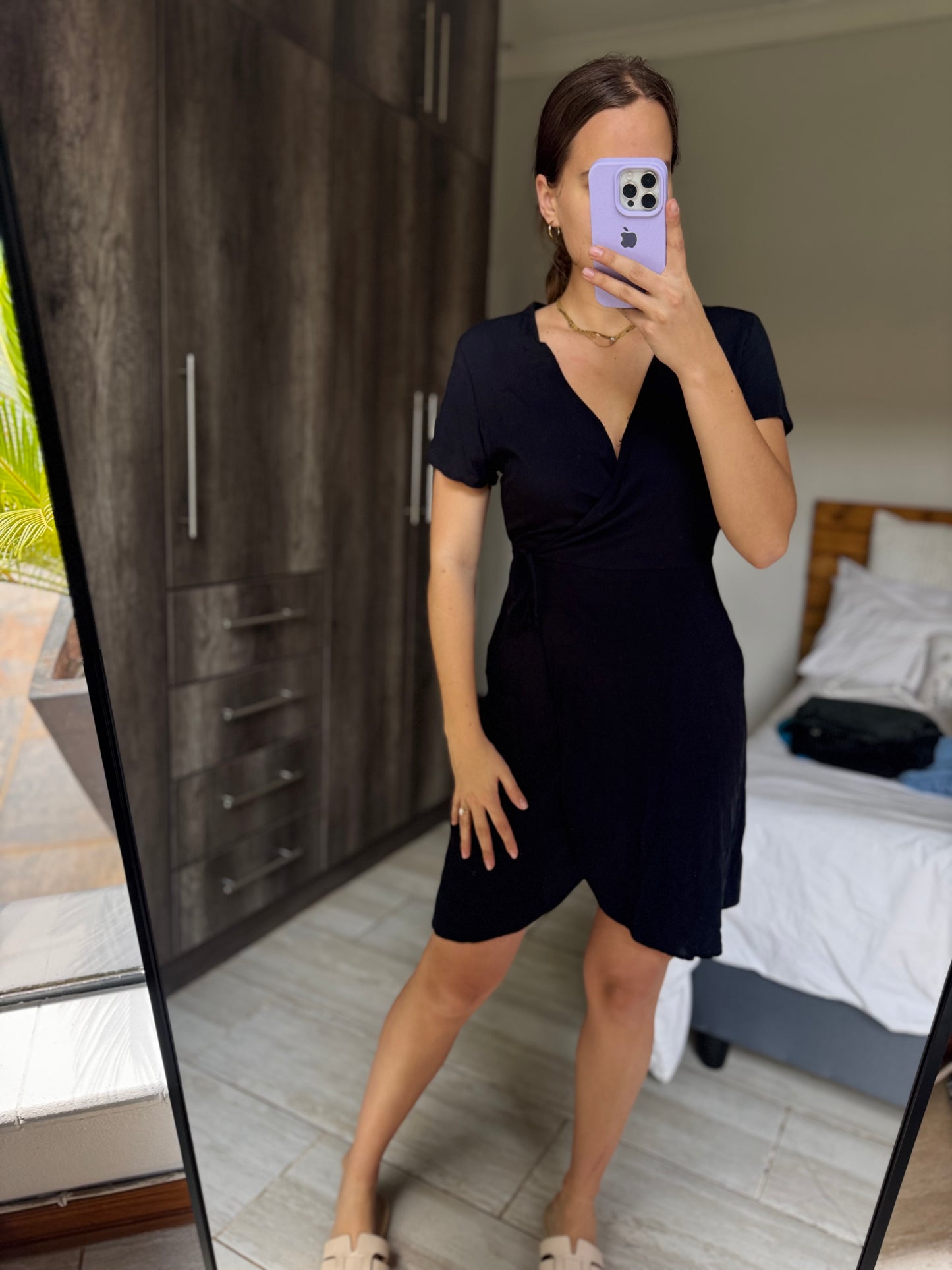 Black wrap dress (RR)