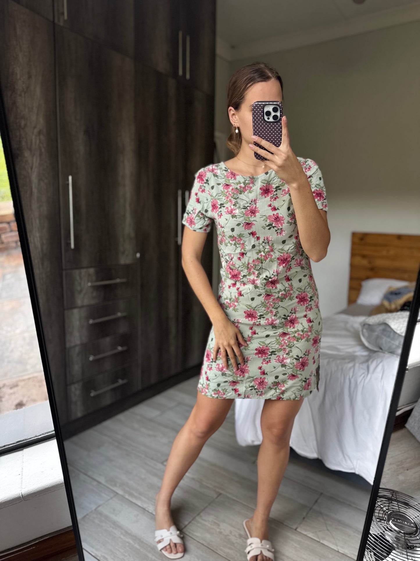 Green floral dress (K)
