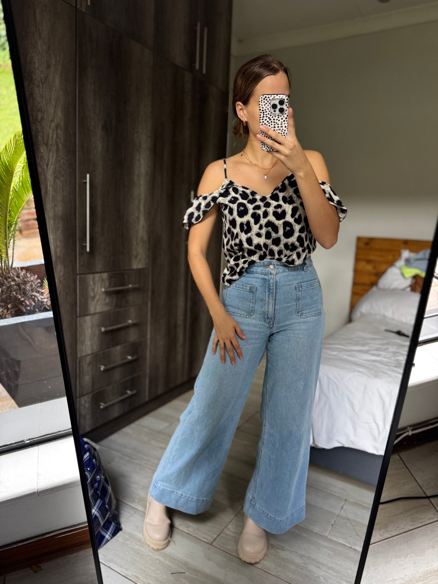 Leopard print top (J)