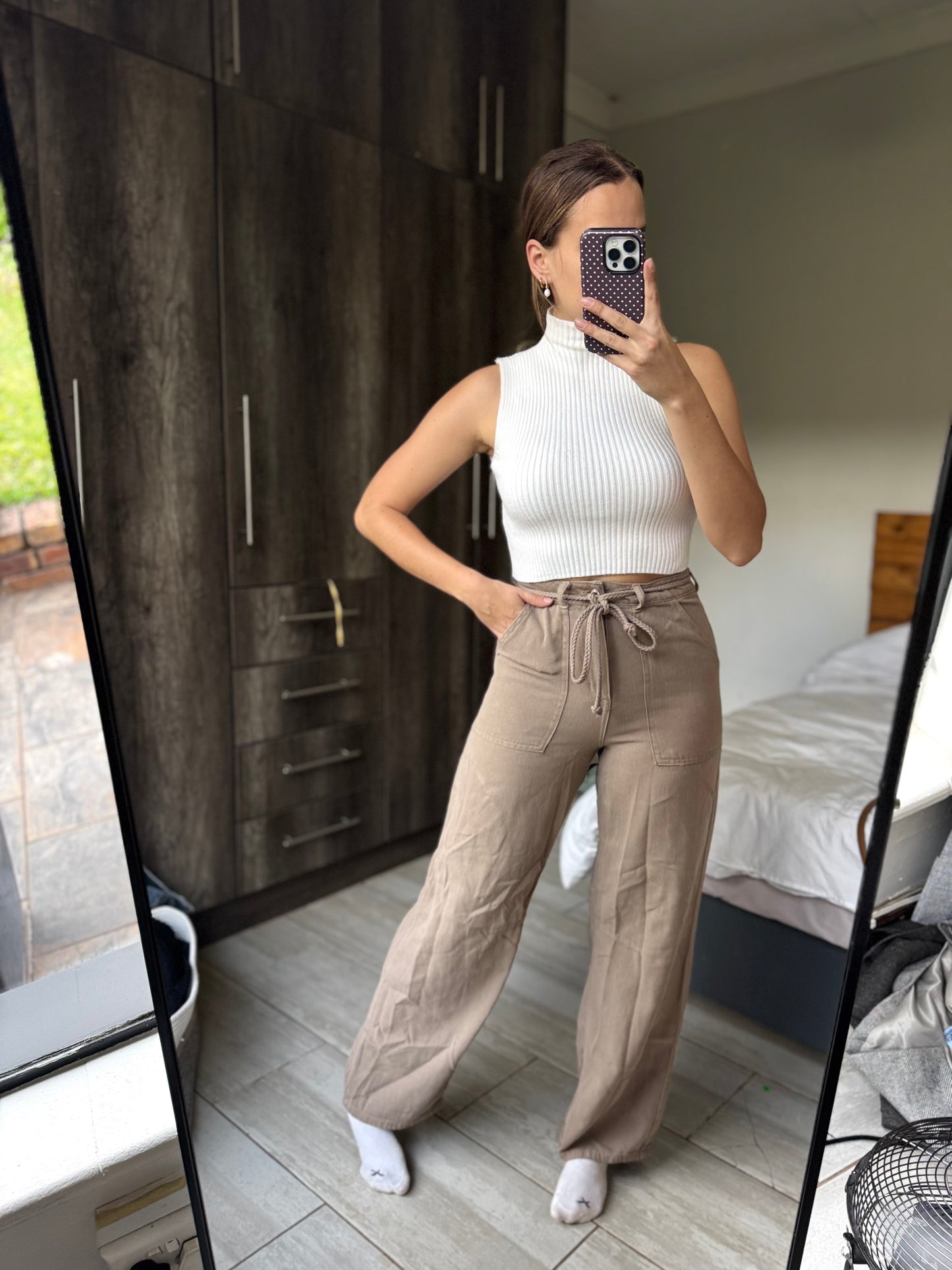 Brown stunning jeans (HH)