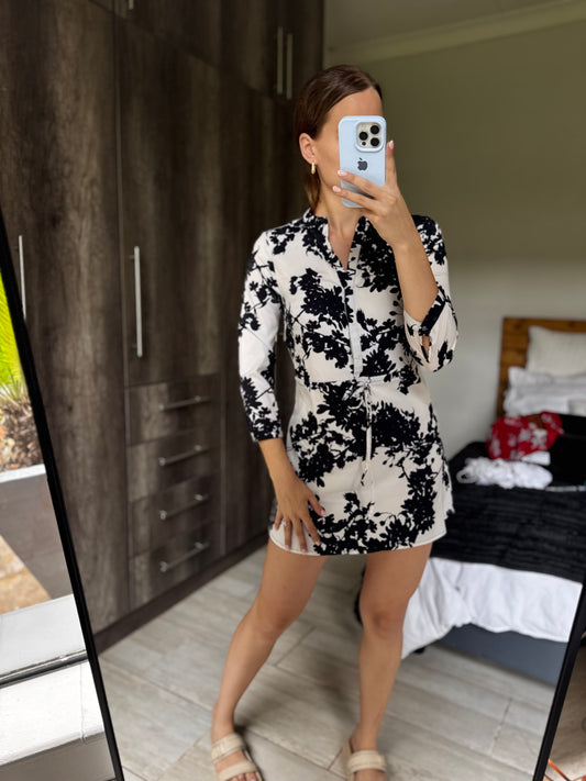Black and white floral dress (W)