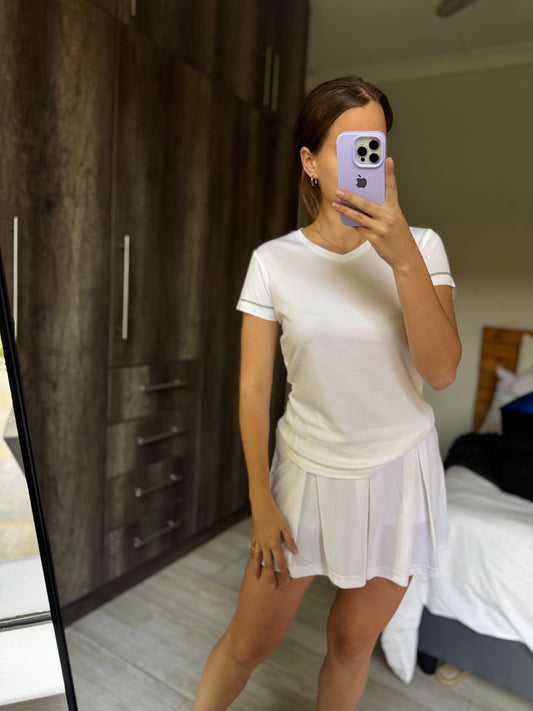 White gym top (L)