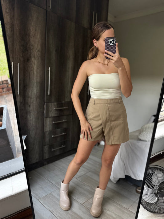 Brown skort (AA)