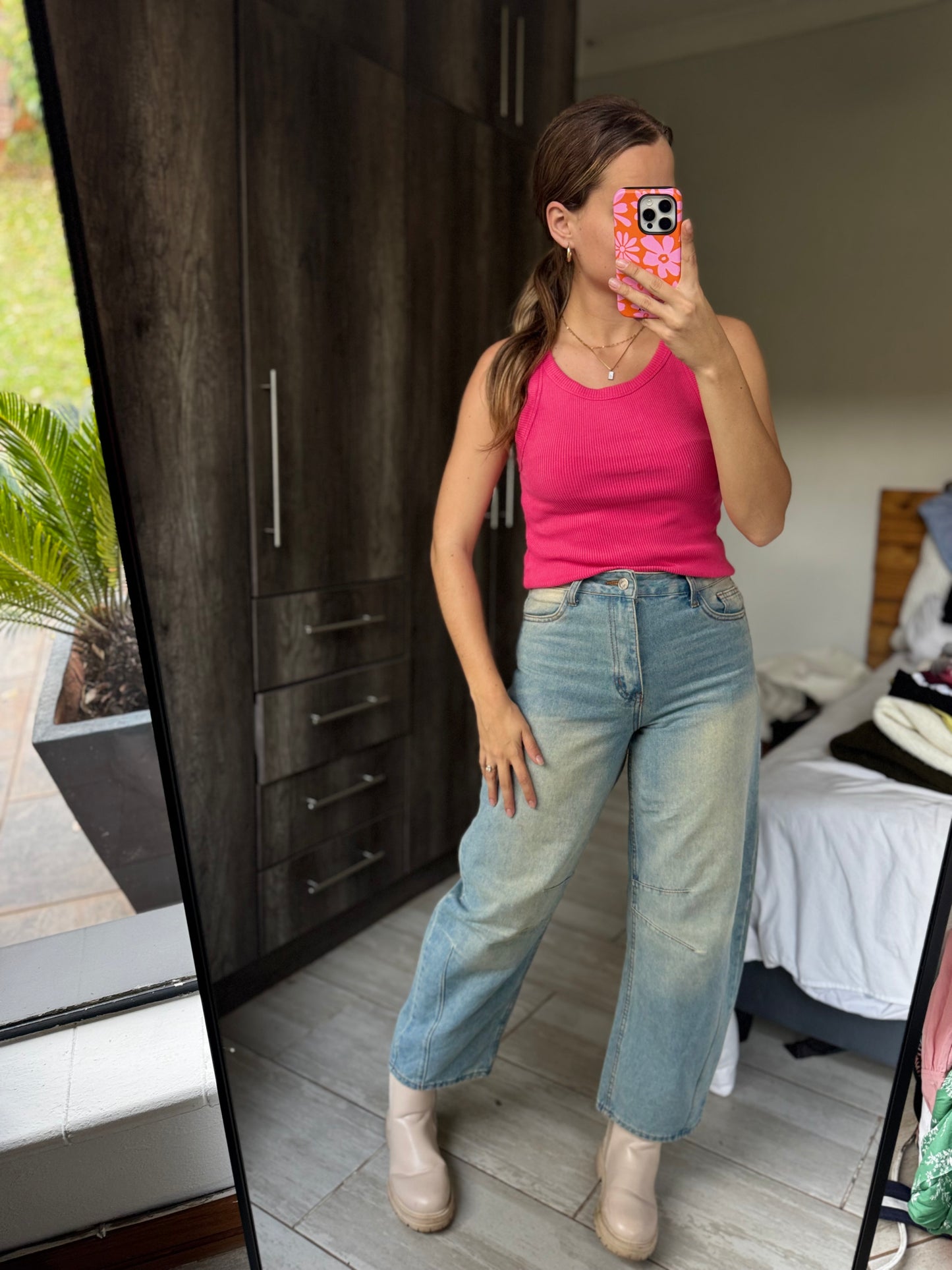 Old Khaki pink tank (Q)
