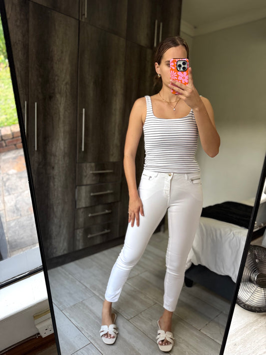 Studio-W white pants (Q)