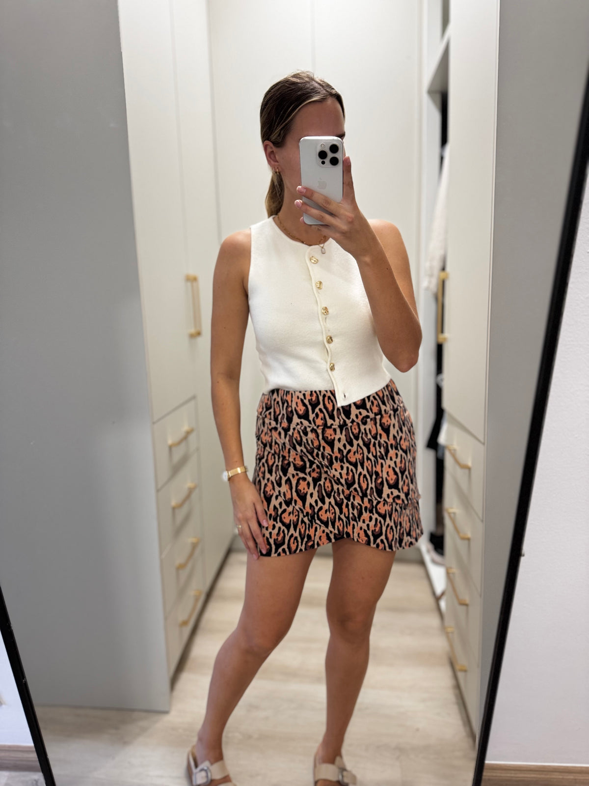 Skort (C)