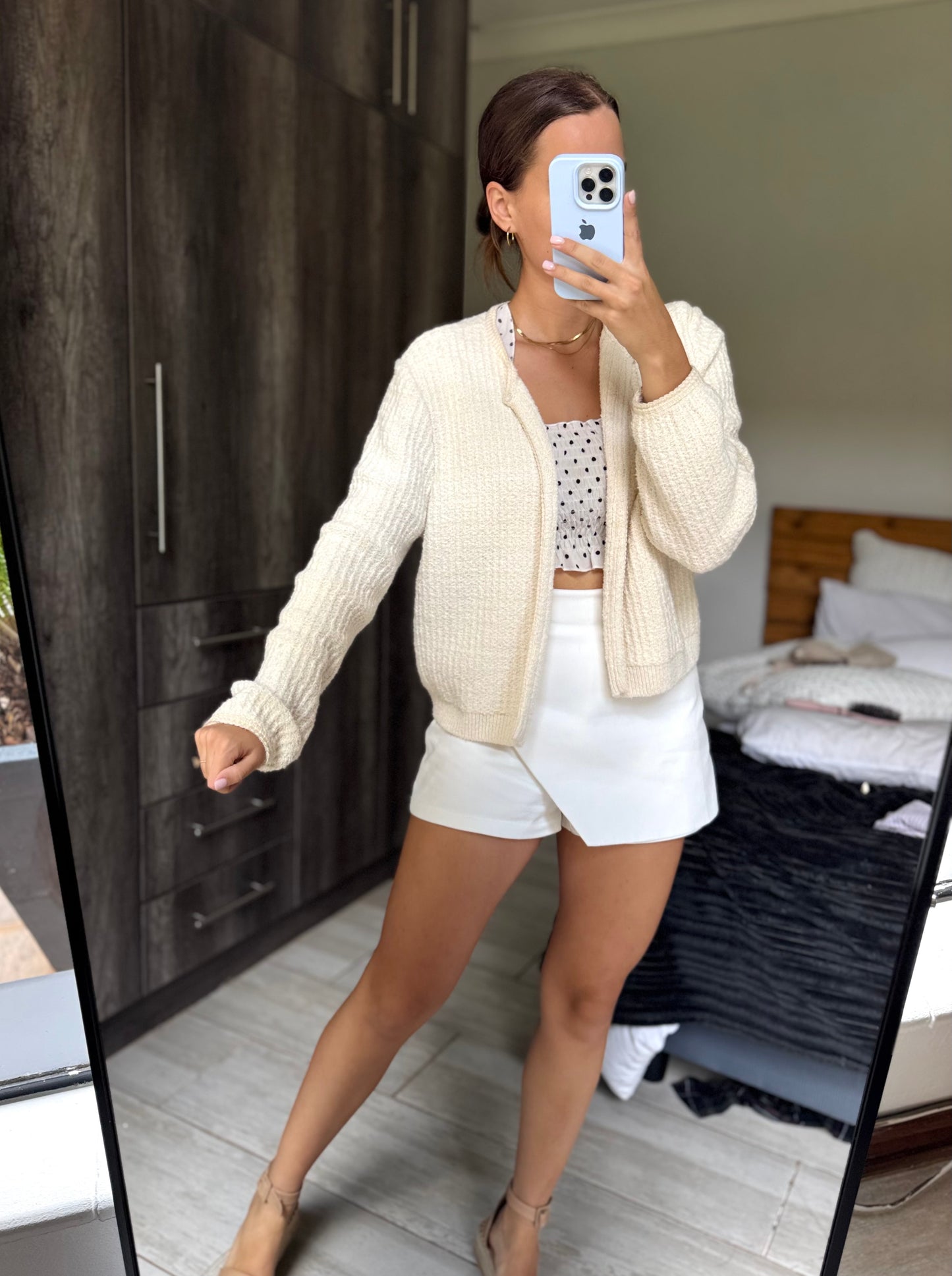 ZARA cream stunning cardigen (HH)