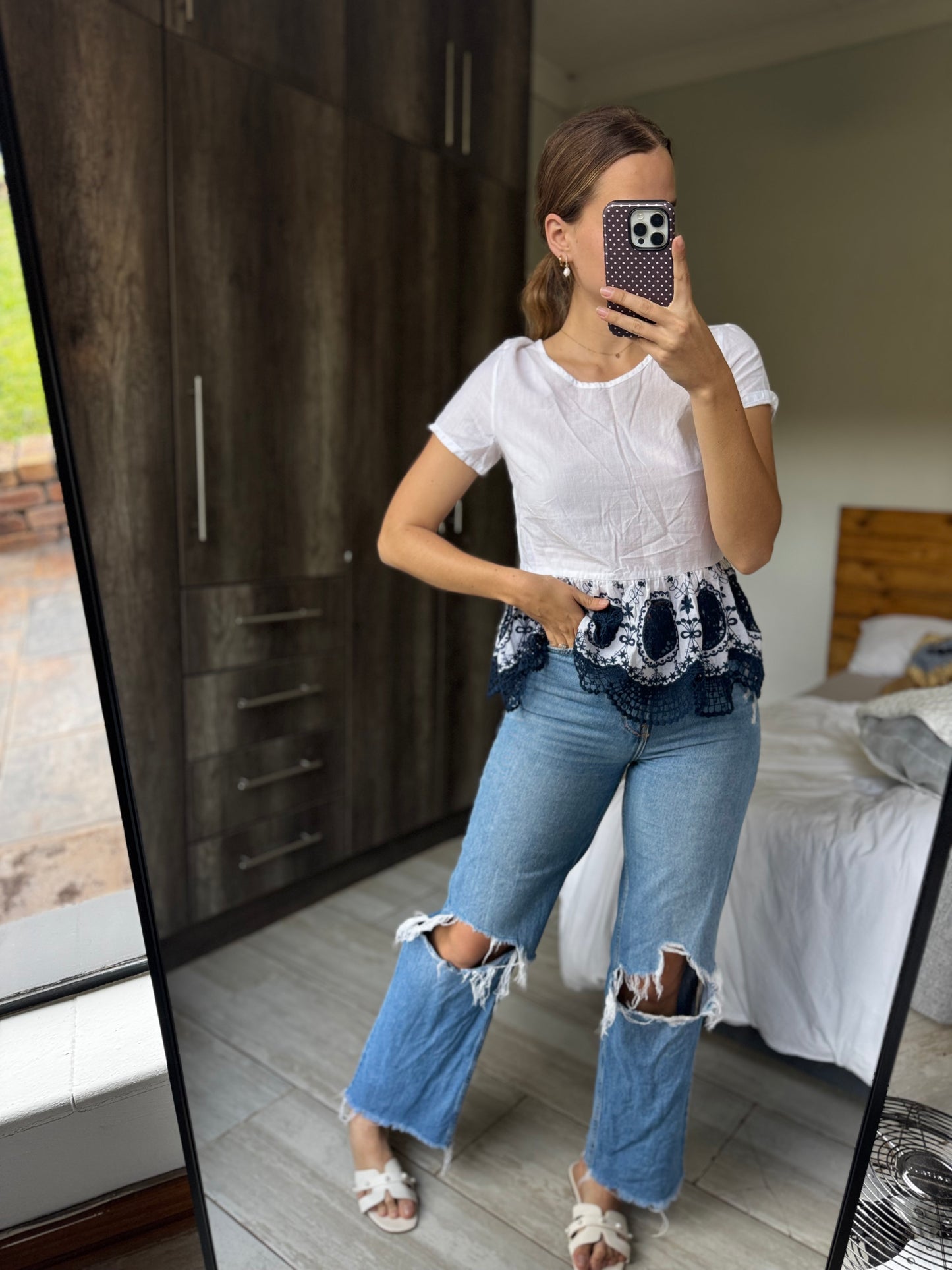 White pretty top (K)
