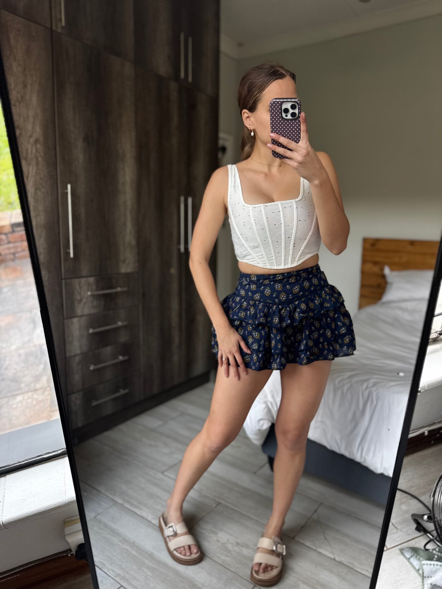 Cotton on blue floral skirt (RR)