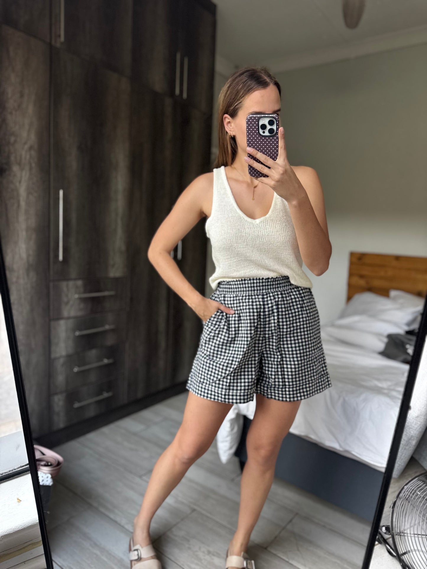 Woolworths green shorts (X1)