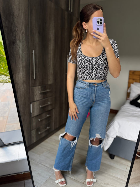 Black patterned top from Stradivarius (HH)