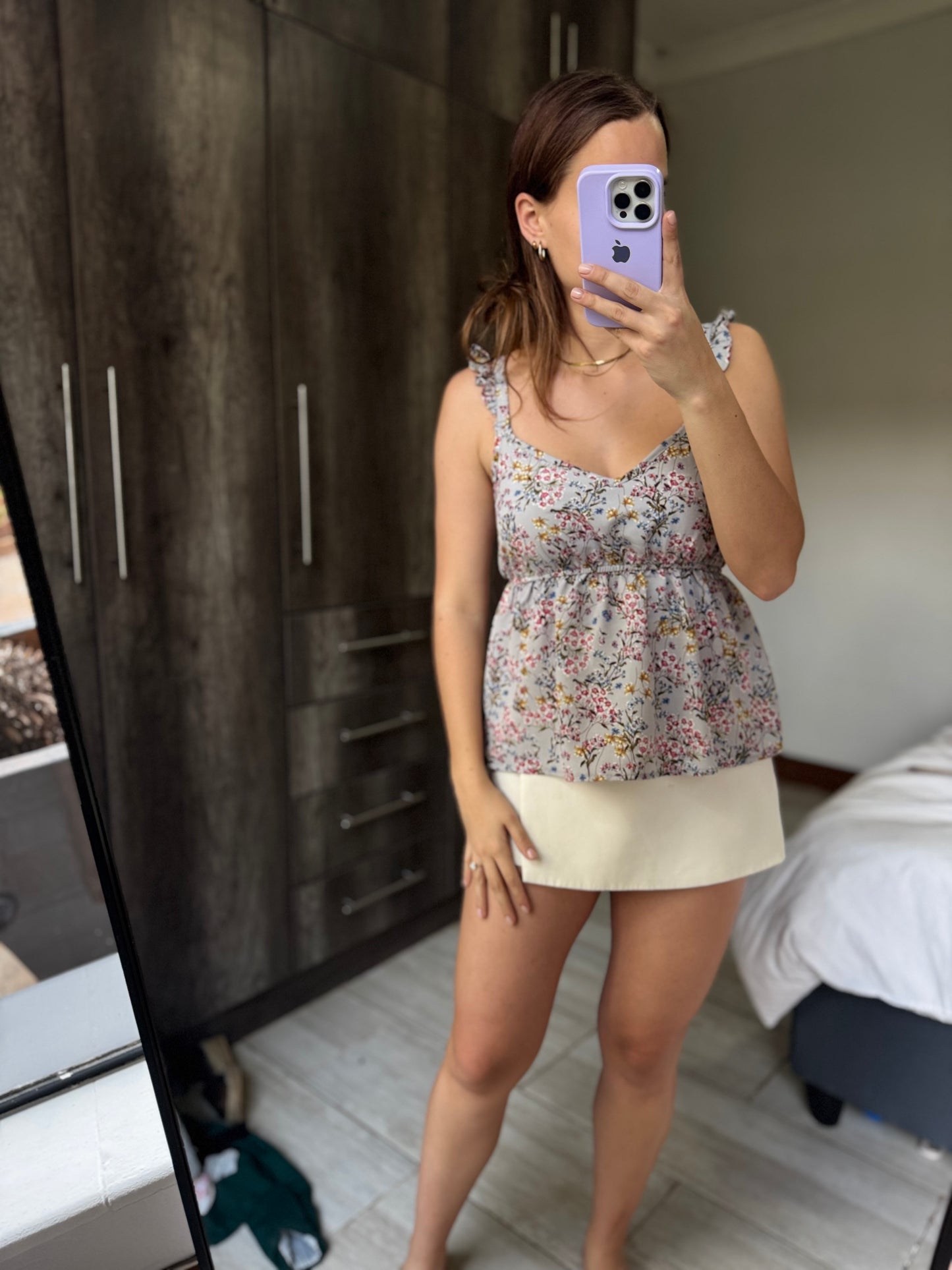 Grey floral top (M)
