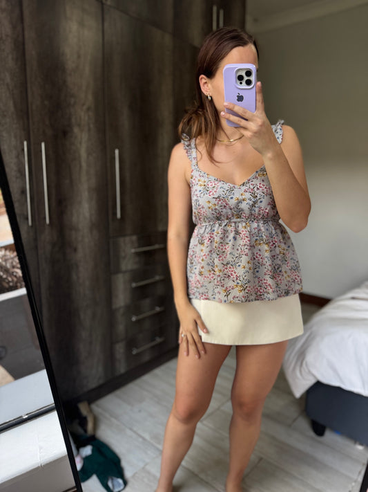 Grey floral top (M)
