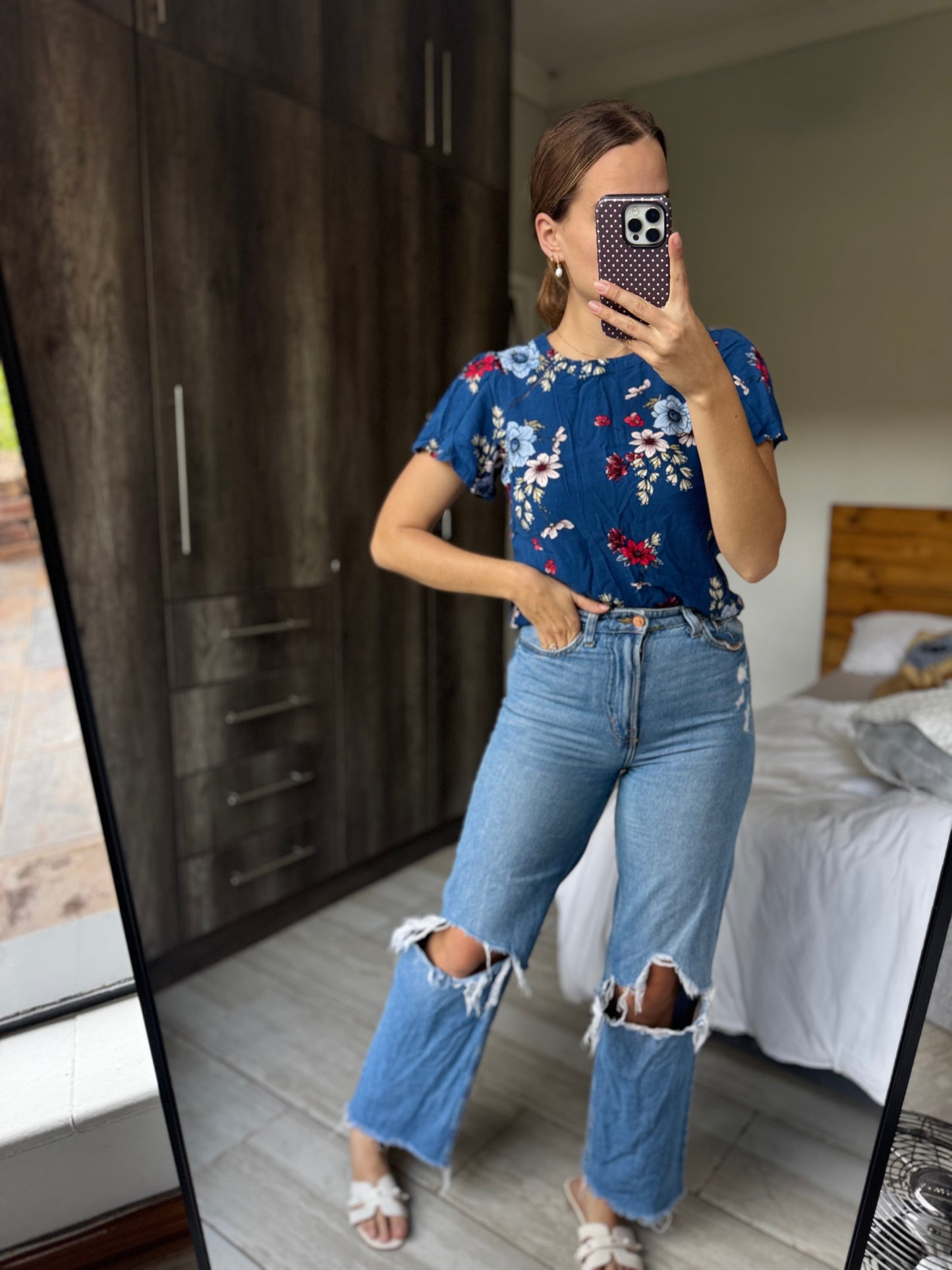 Old Khaki blue floral top (K)