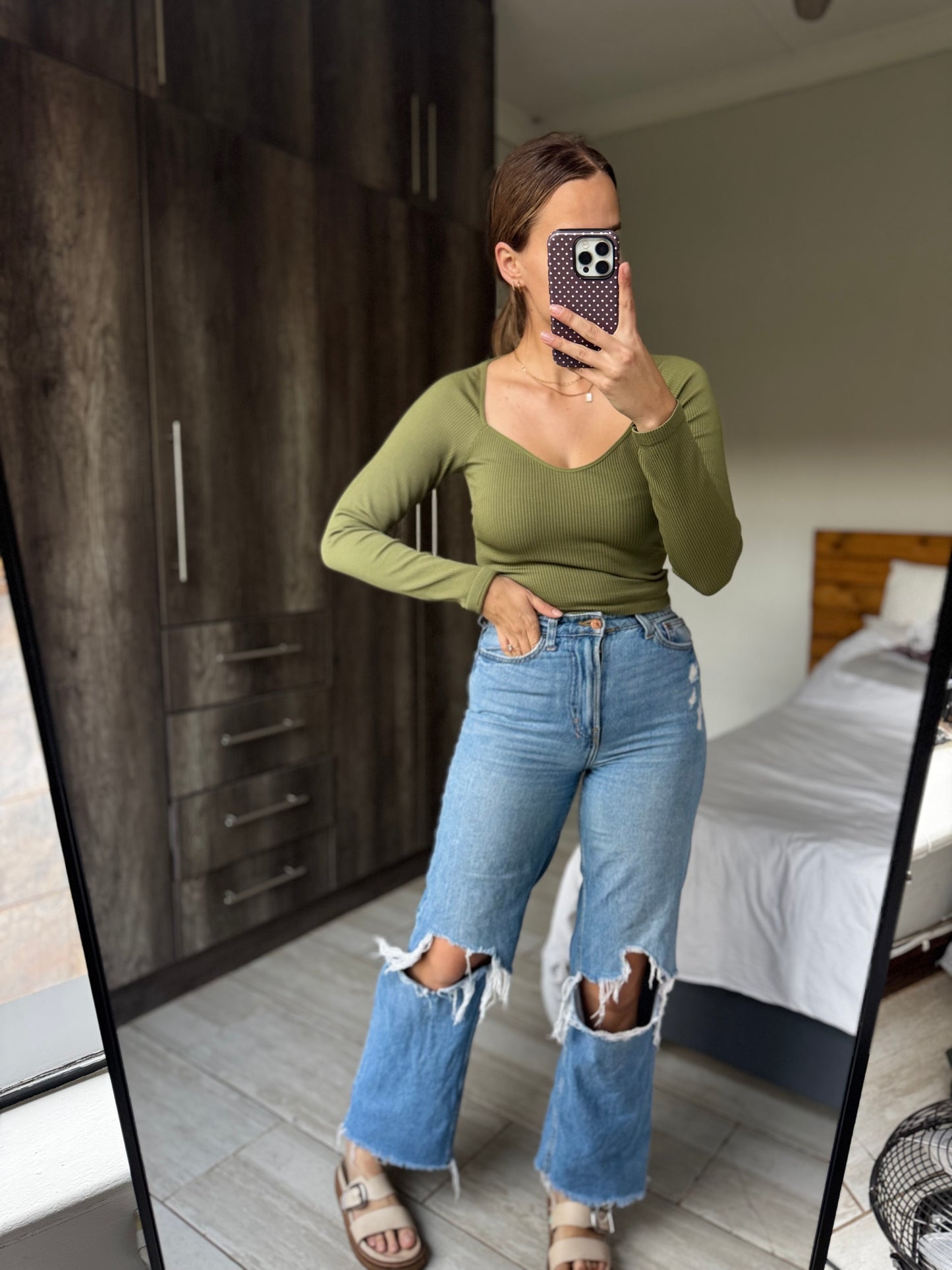 Green ribbed top (H)
