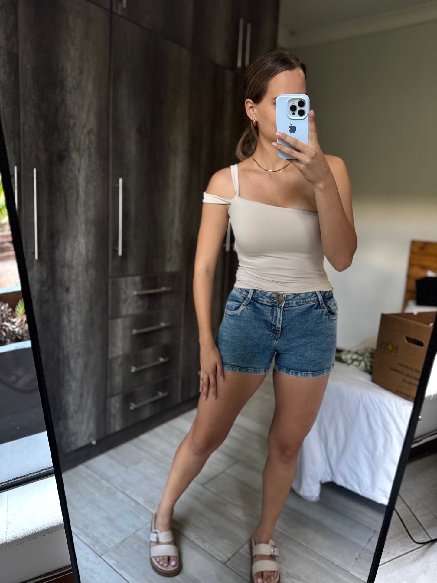 Denim shorts (JJ)