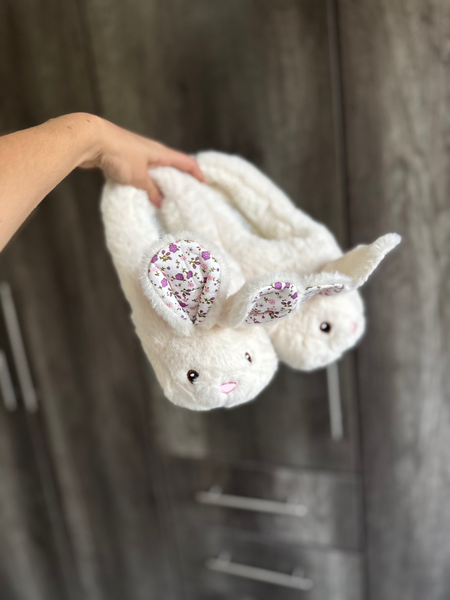 Brand New fluffy slippers (CC)