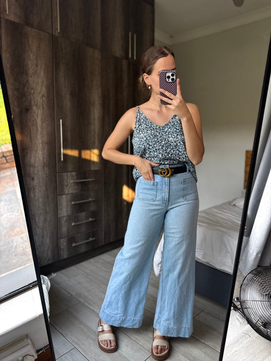 Floral top (E)