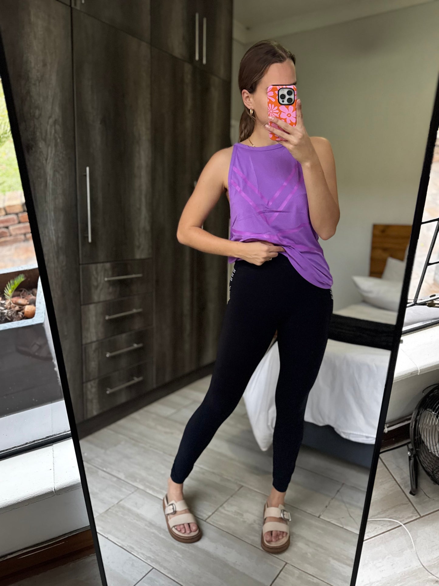 Lorna Jane gym leggings (CC)