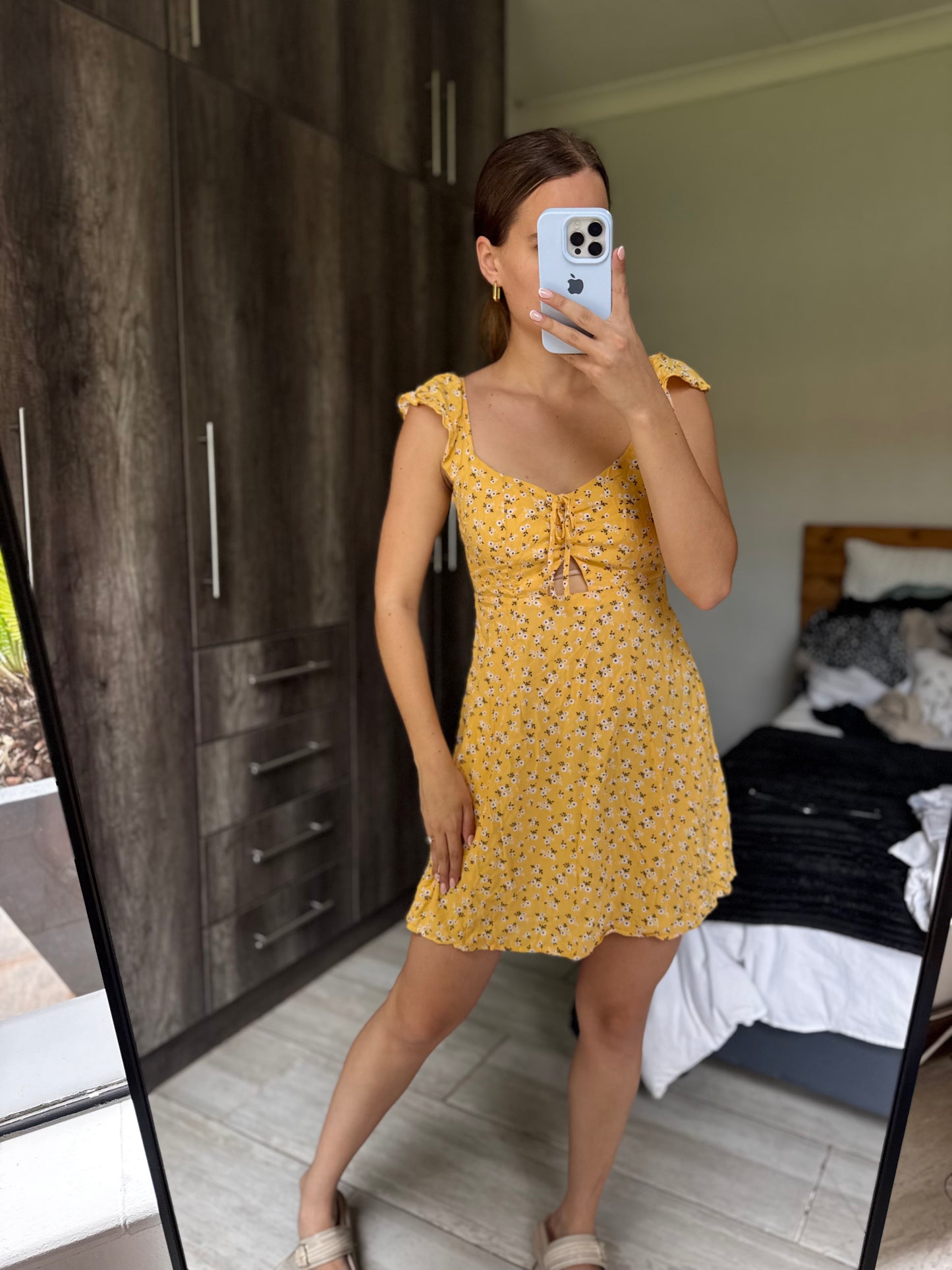 Yellow floral dress (GG)