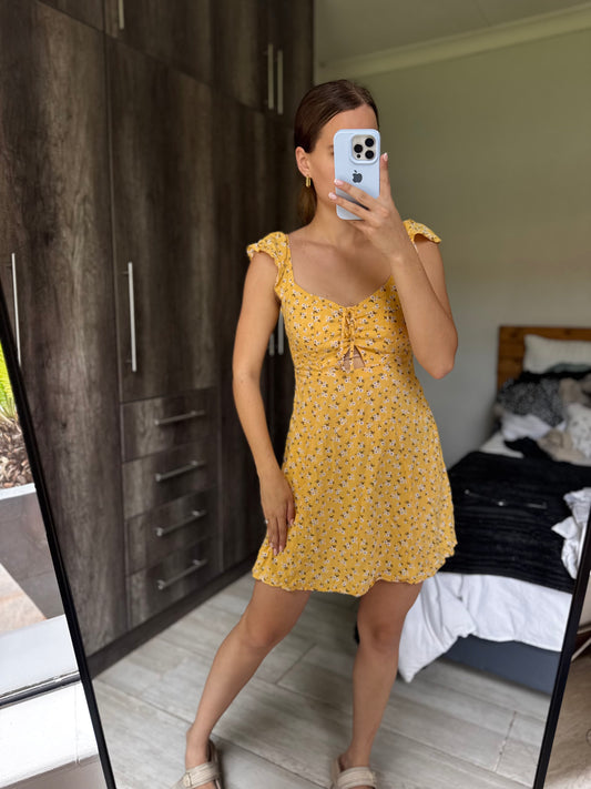 Yellow floral dress (GG)