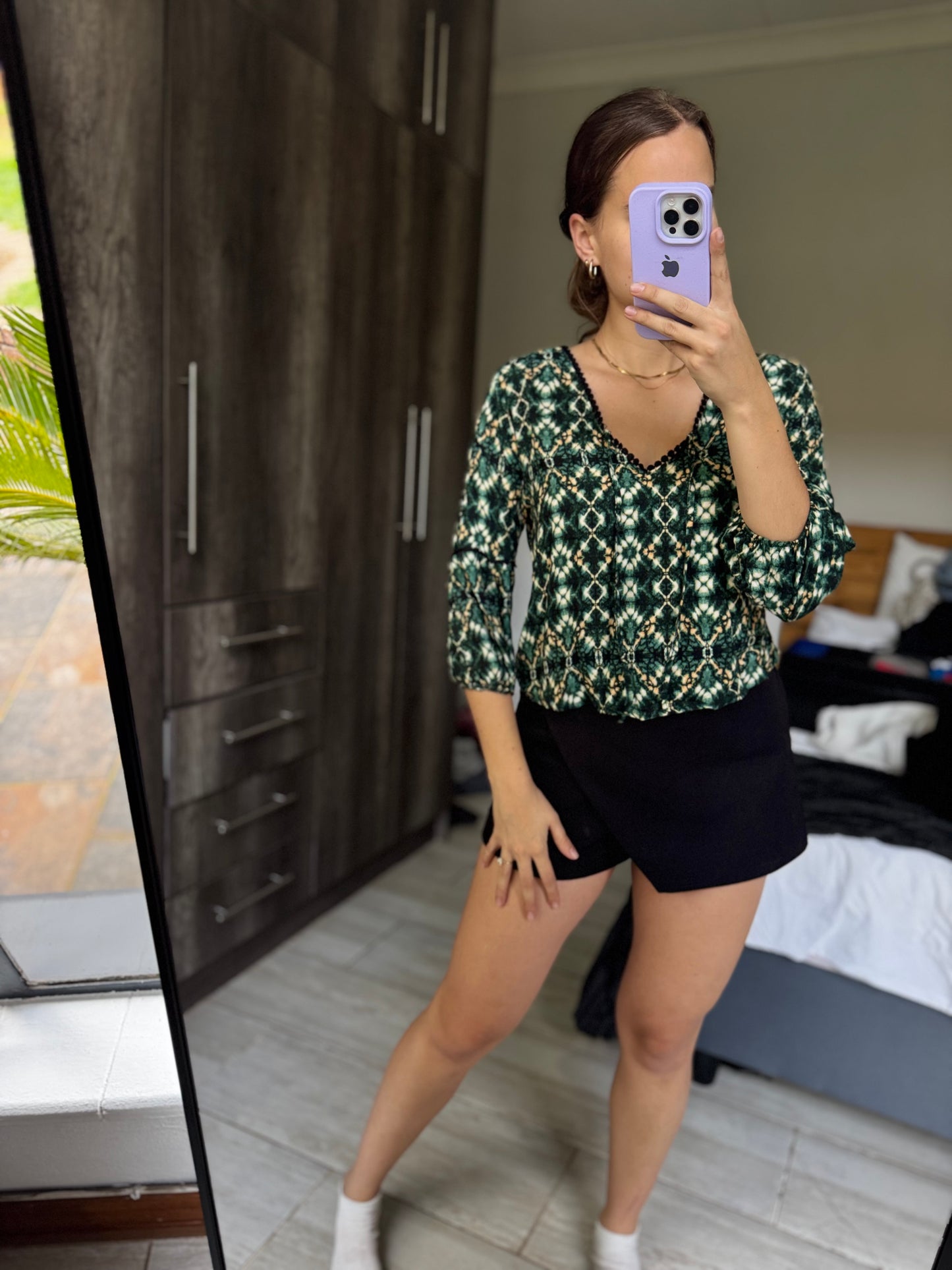 Green pretty top (VV)