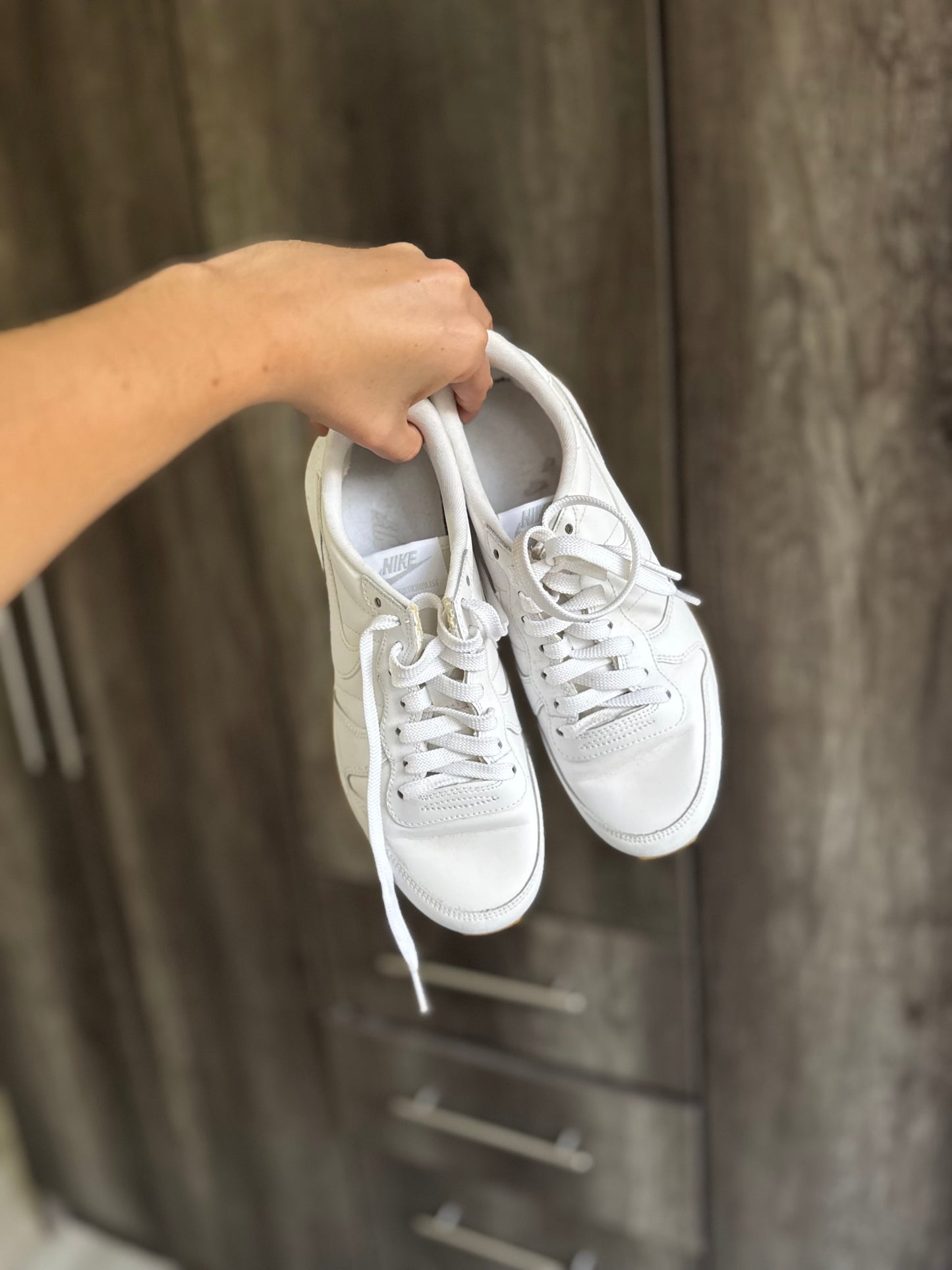 NIKE sneakers (Q)
