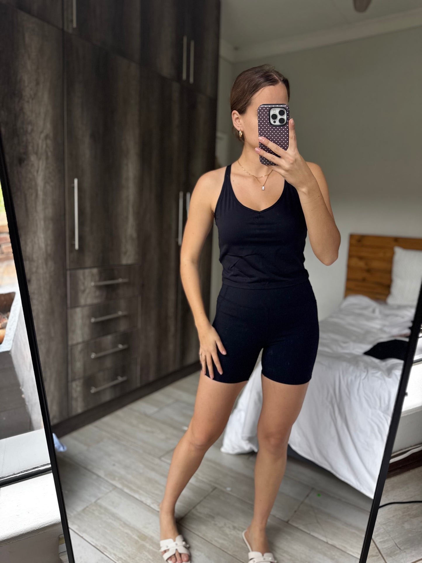 Cotton on gym top (L)