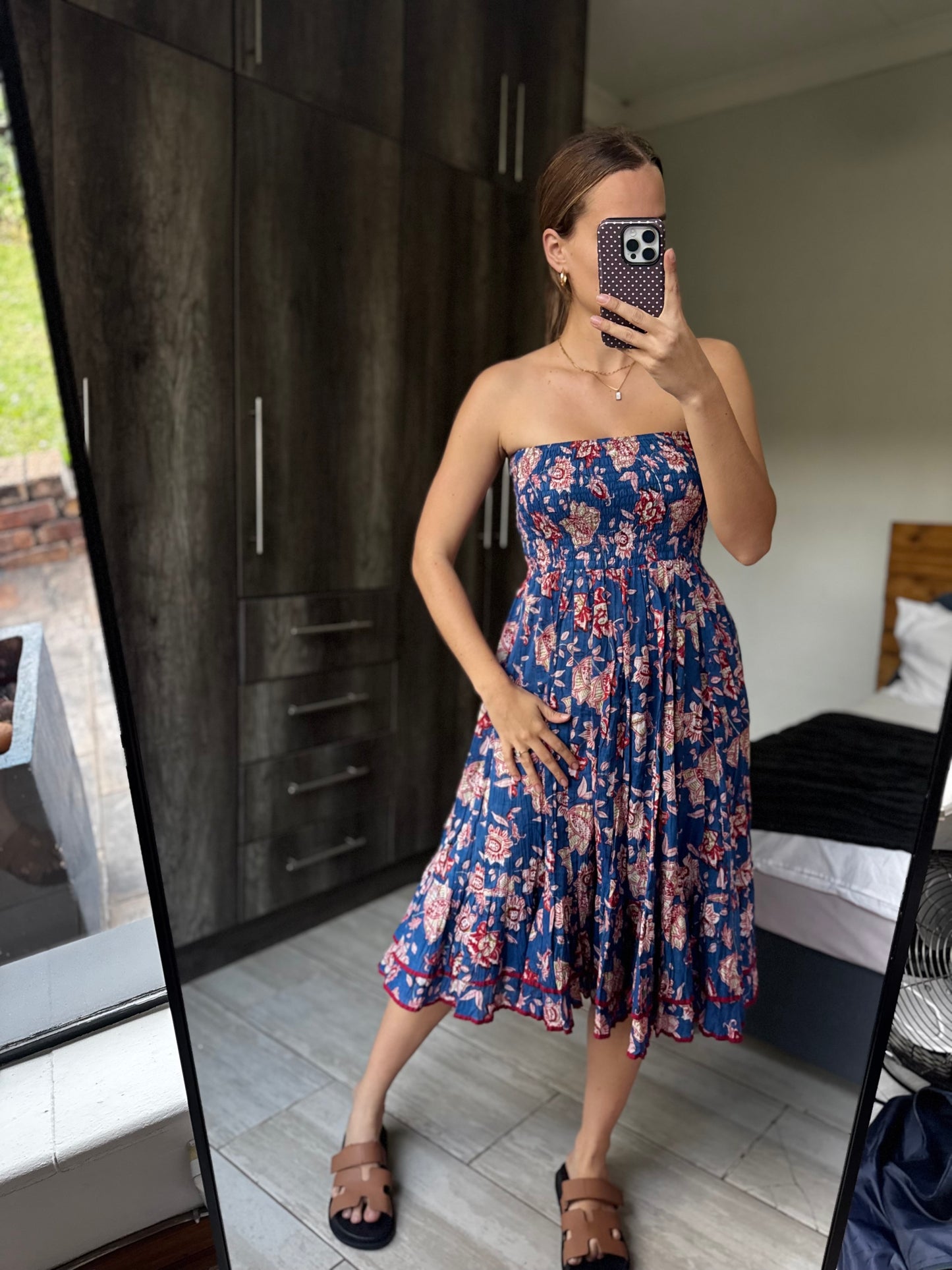 Blue floral dress (F)