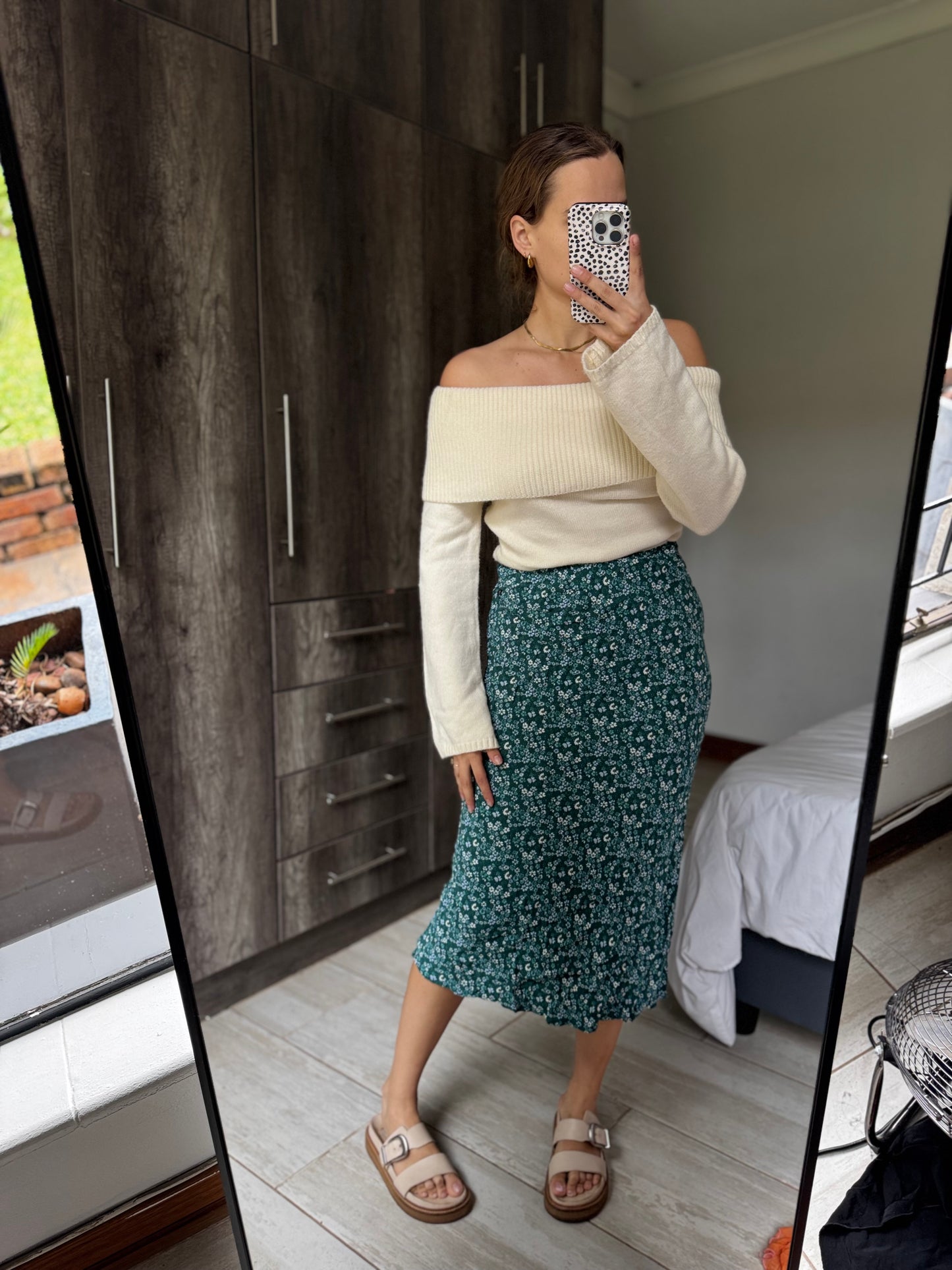 Green floral skirt (B)