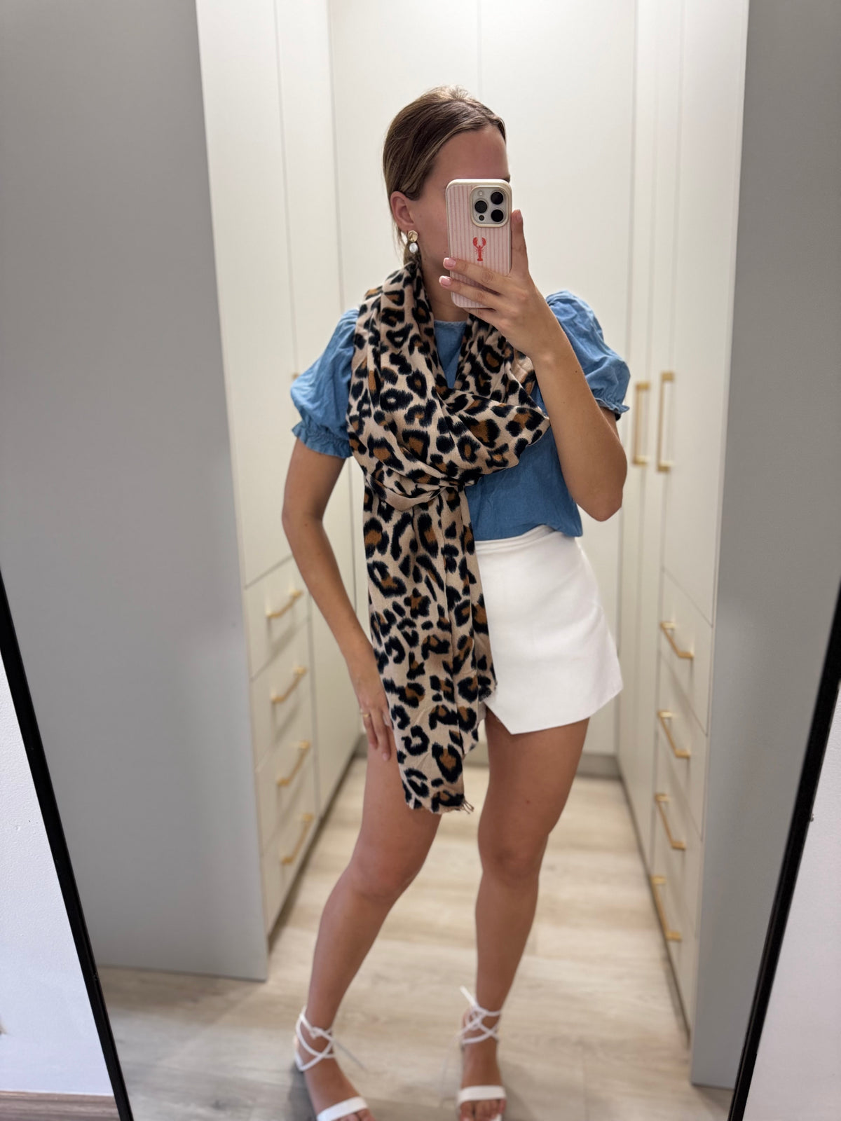 Leopard print scarf (I)